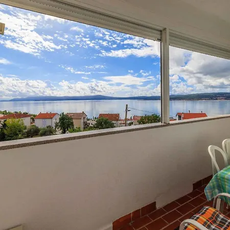 In 45904 アパート